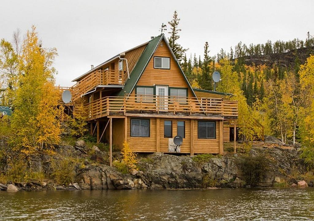 Yellow Dog Lodge, Inc. Yellowknife Exterior foto